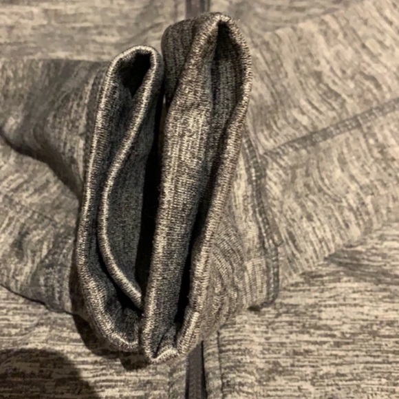 💥2/$30💥 VEUC Joe Fresh Grey speckled full zip Hoodie - size L - Picture 8 of 16